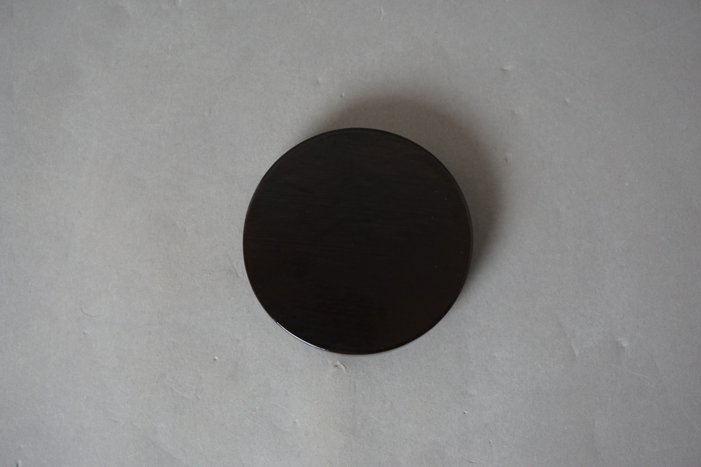 石井磬堂 狭貫彫野菜虫之図 四方香合: Journal of FUJII KOUNDO